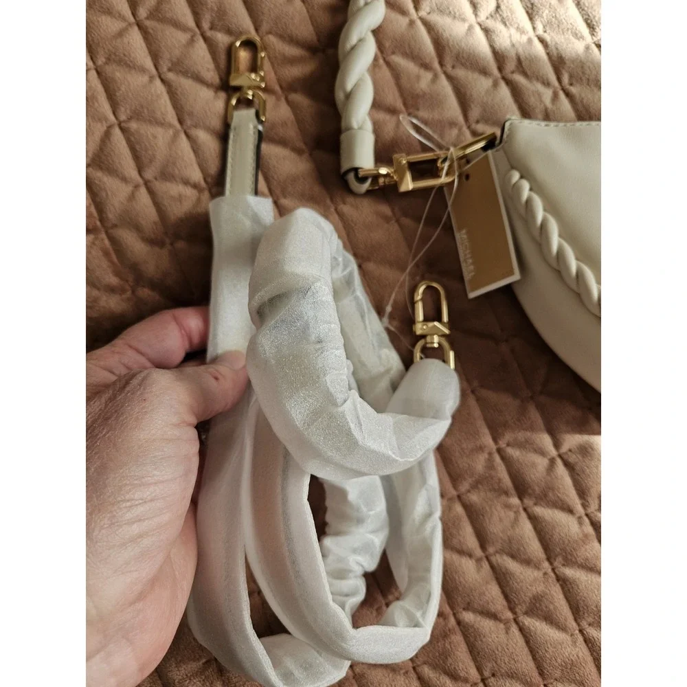 NWT Michael Kors Kyla Small Leather Convertible Pochette Lt. Cream w/Strap - Picture 4 of 8